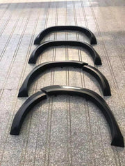 LUXURY FENDER FLARES SUITABLE FOR TOYOTA HILUX SR SR5 2021 ONWARDS