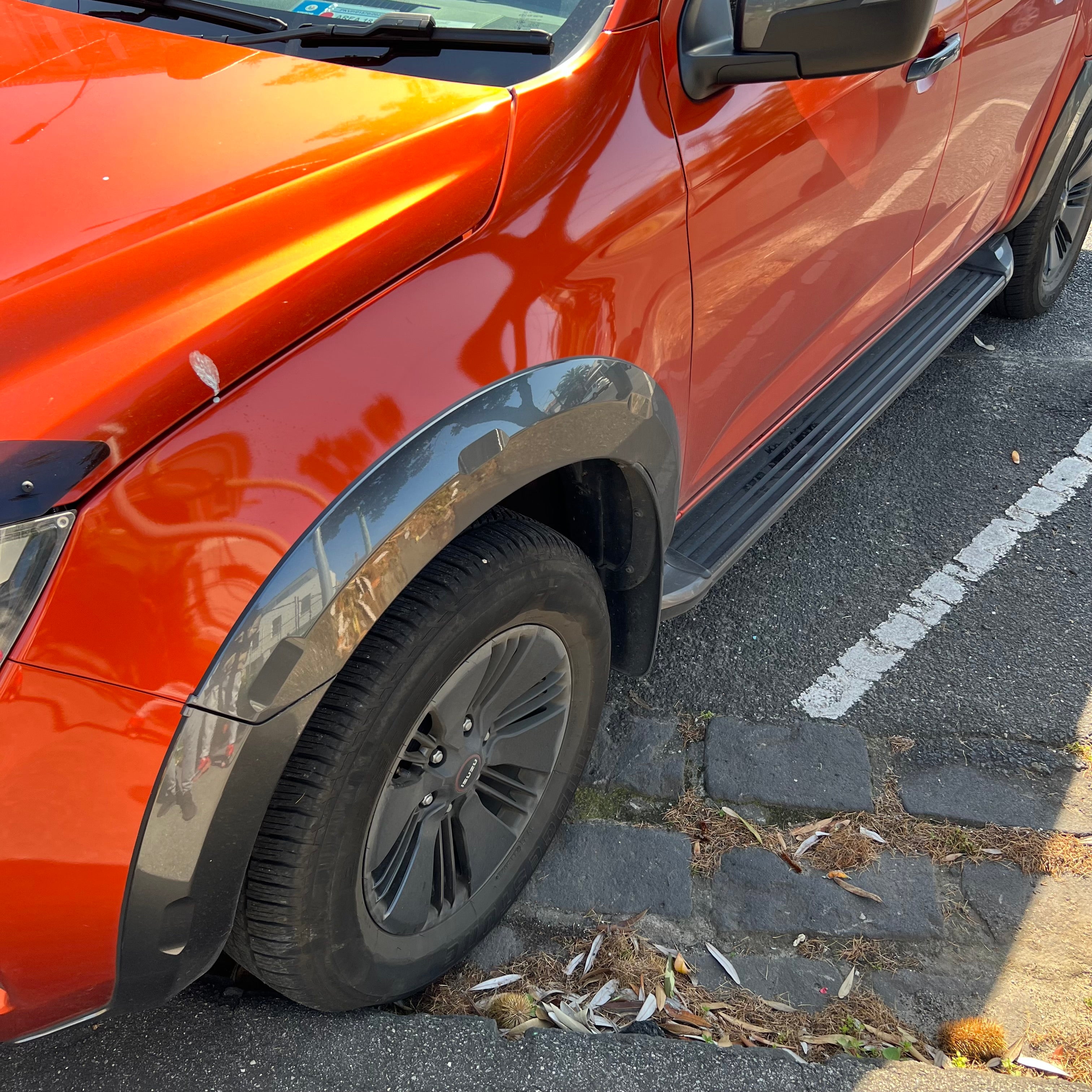 For Isuzu D-Max Dmax Wrinkle 2020+ MY21 Gloss Grey Fender Flare Wheel Arch