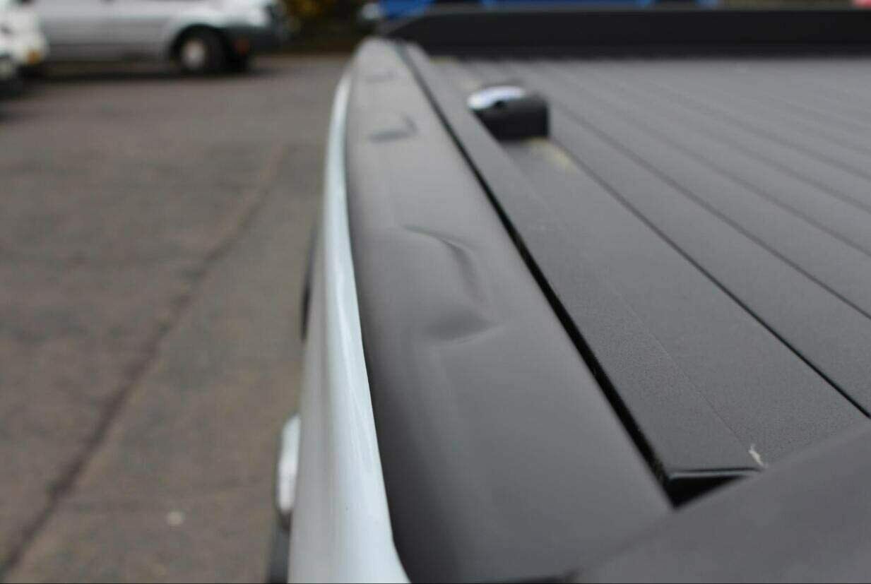 1 PCS TAILGATE RAIL GUARD CAP PROTECTOR REAR COVER FOR MAZDA BT-50 BT 50 2012-18