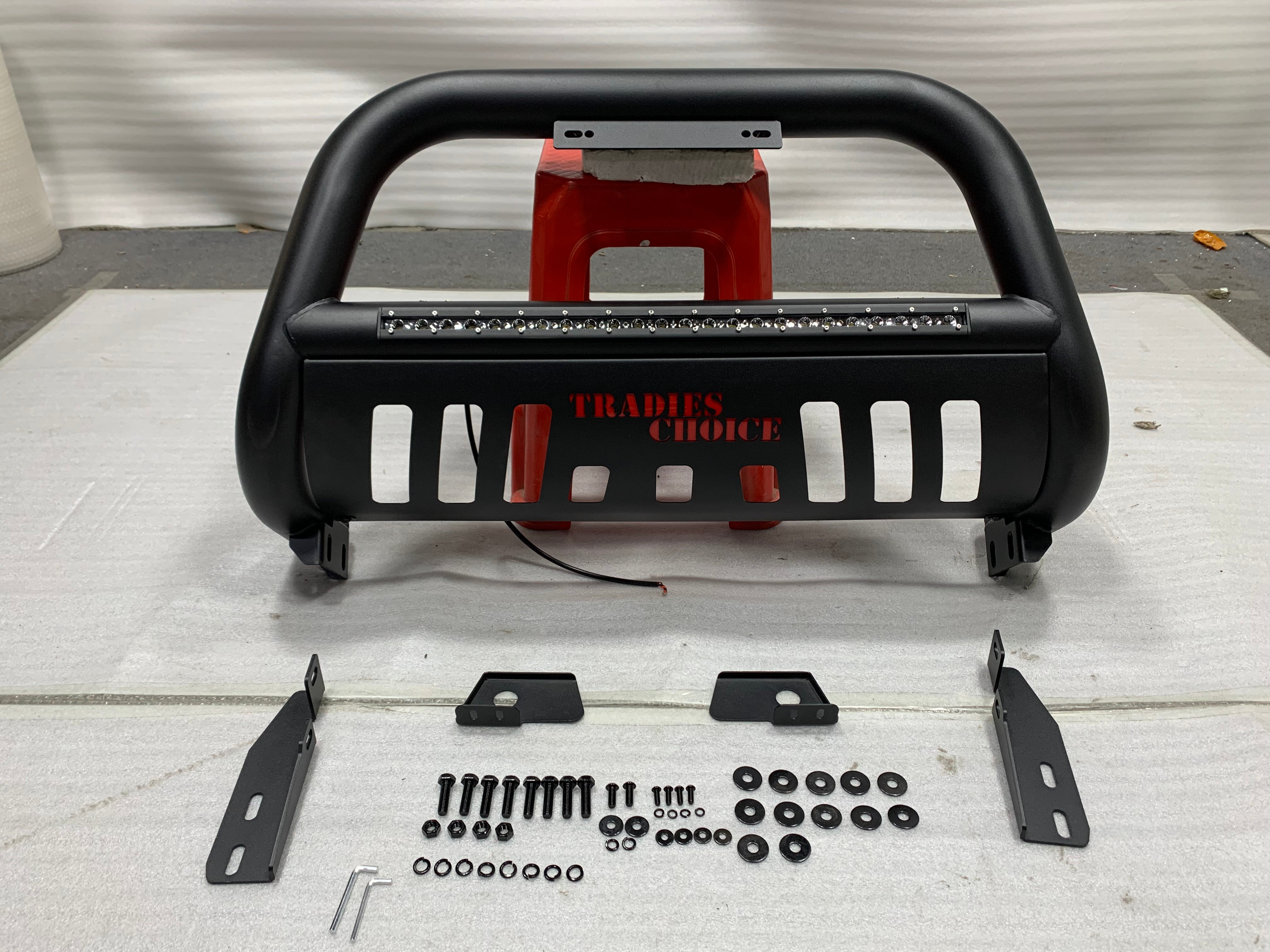 LUMABar Nudge Bar to Suit Isuzu Dmax 2015+ | Matte Finish | Steel Construction