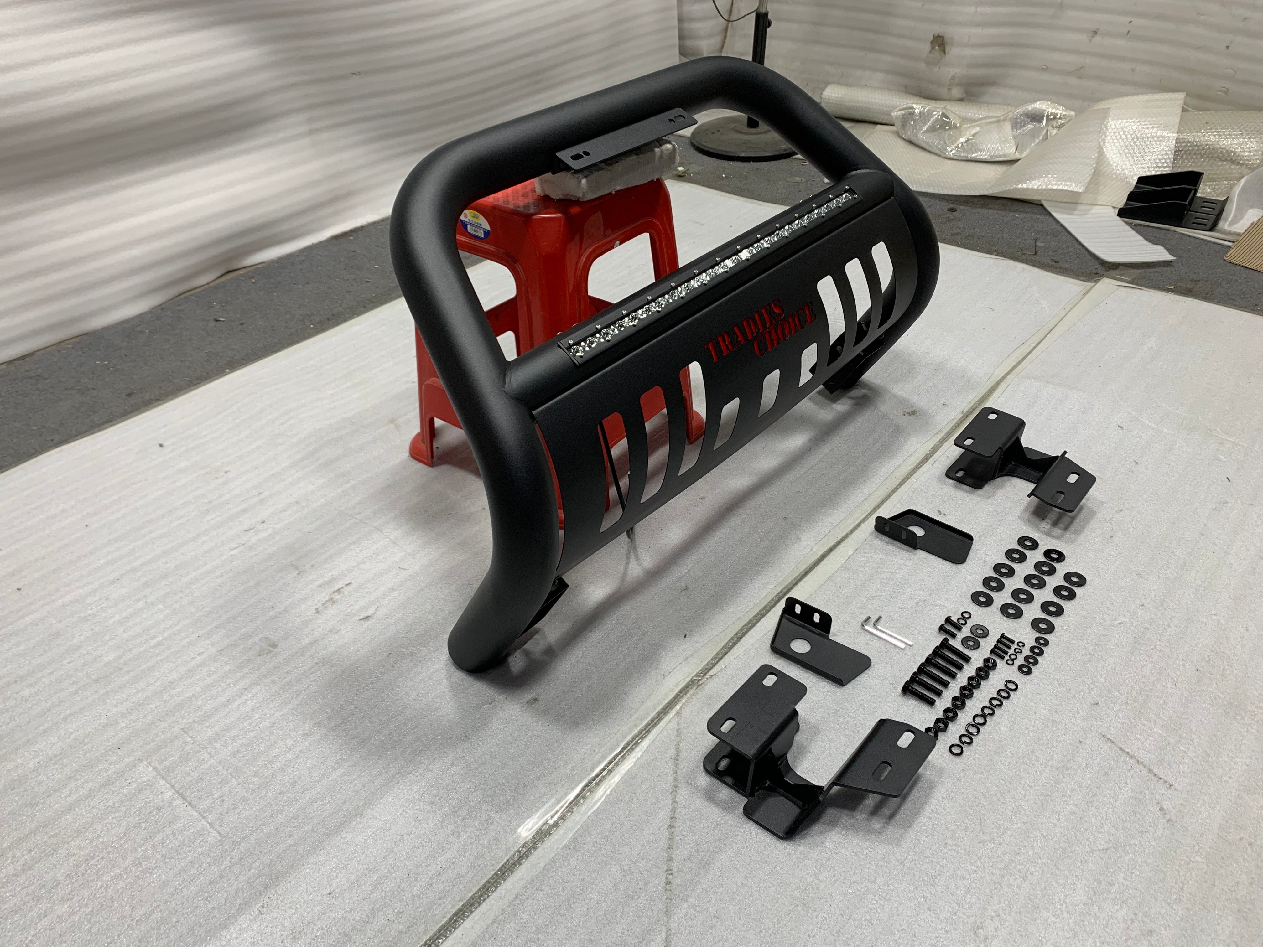 LUMABar Nudge Bar to Suit Toyota Hilux 2015+ | Matte Finish | Steel Construction