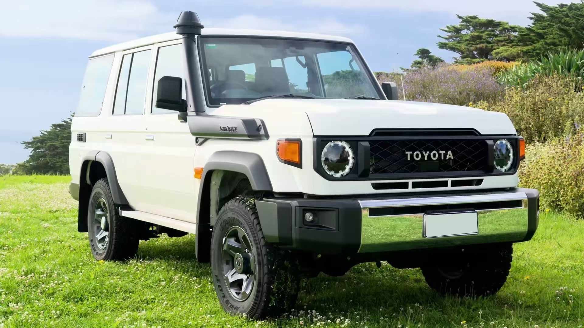 Bonnet Protector Weather Shield to suit Toyota Landcruiser 76 78 79 2024 Onwards
