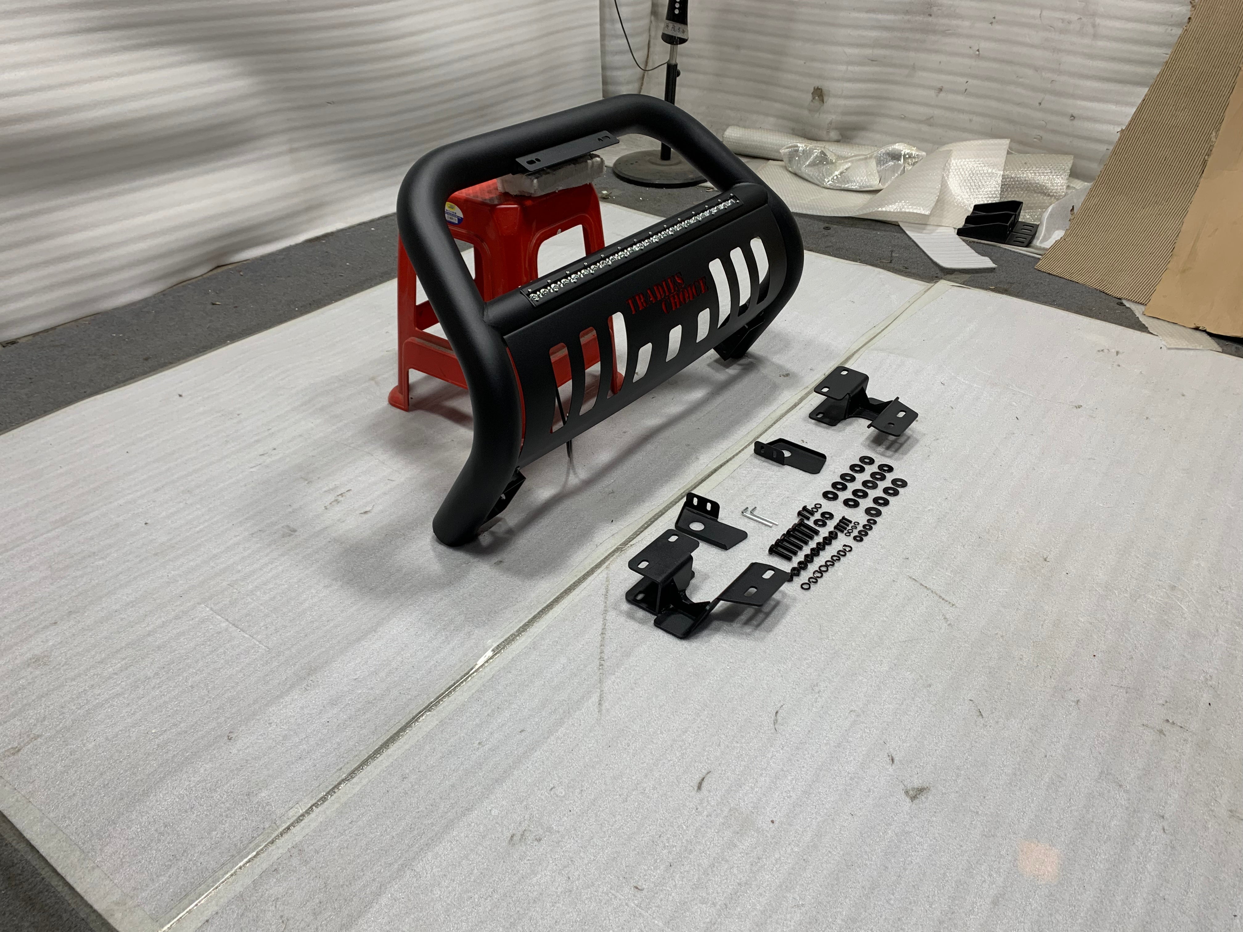 LUMABar Nudge Bar to Suit Toyota Hilux 2015+ | Matte Finish | Steel Construction