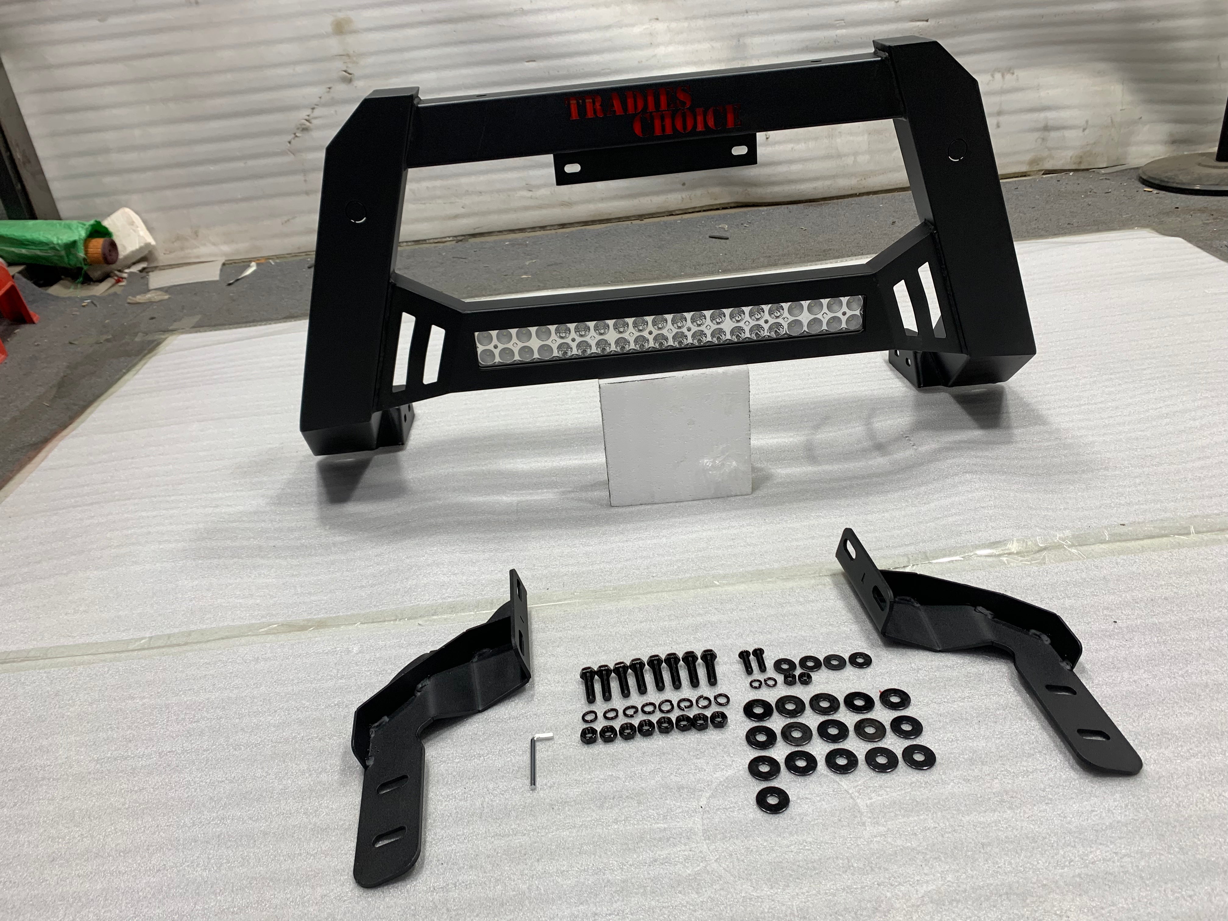 COMMANDBar Nudge Bar to Suit Nissan Navara D23 2015+ | Matte Finish | Steel Construction