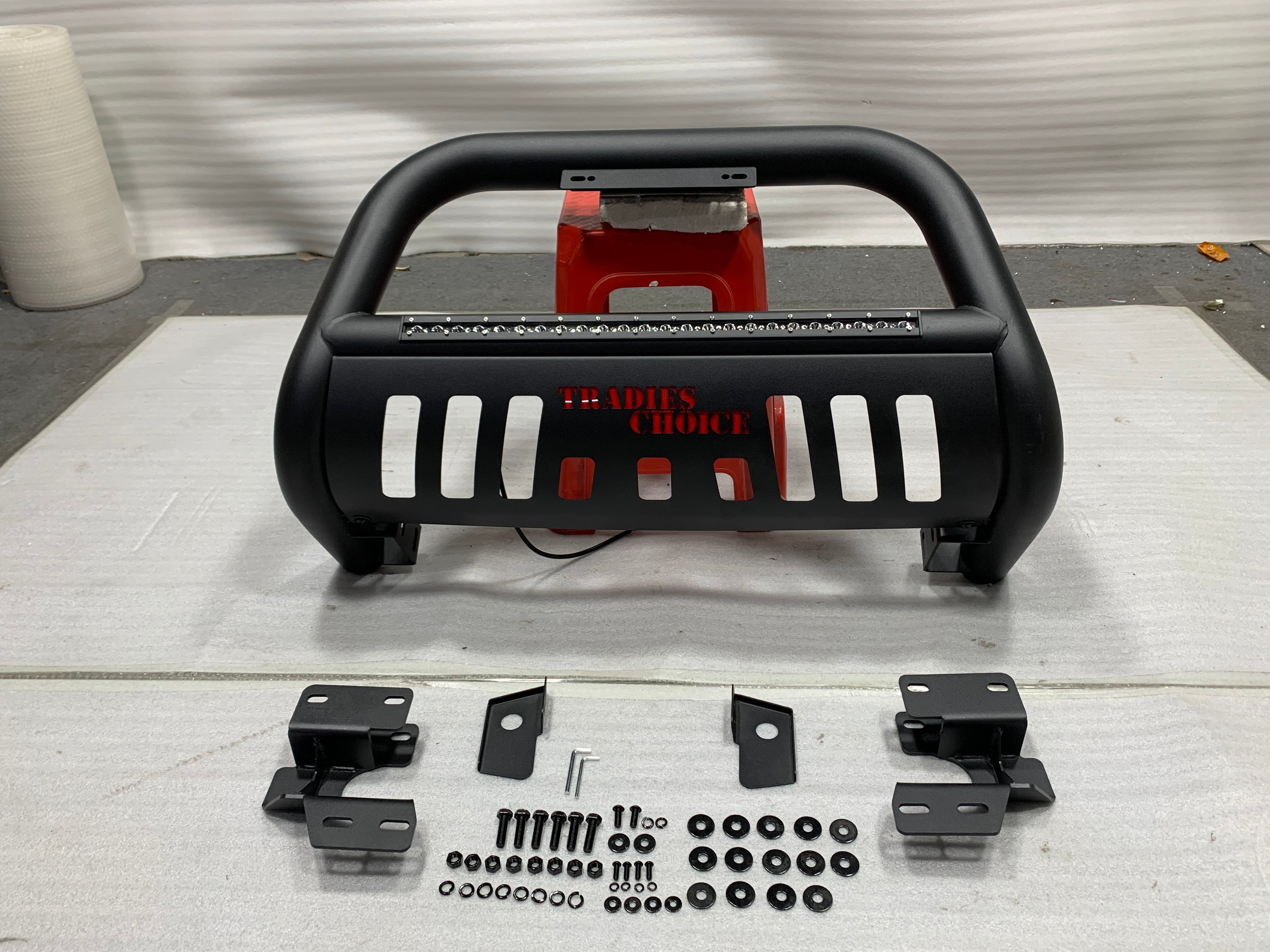 LUMABar Nudge Bar to Suit Toyota Hilux 2015+ | Matte Finish | Steel Construction
