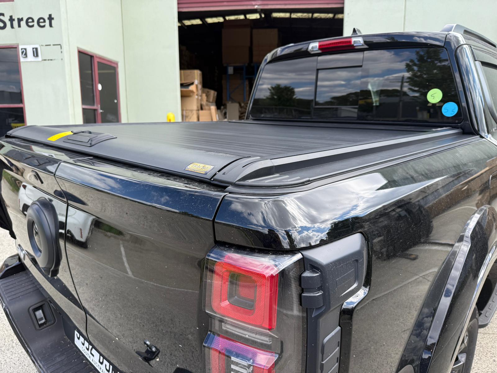 Retractable Tonneau Roll Cover for GWM Cannon Alpha Hybrid| Heavy-Duty Aluminium Roller Shutter