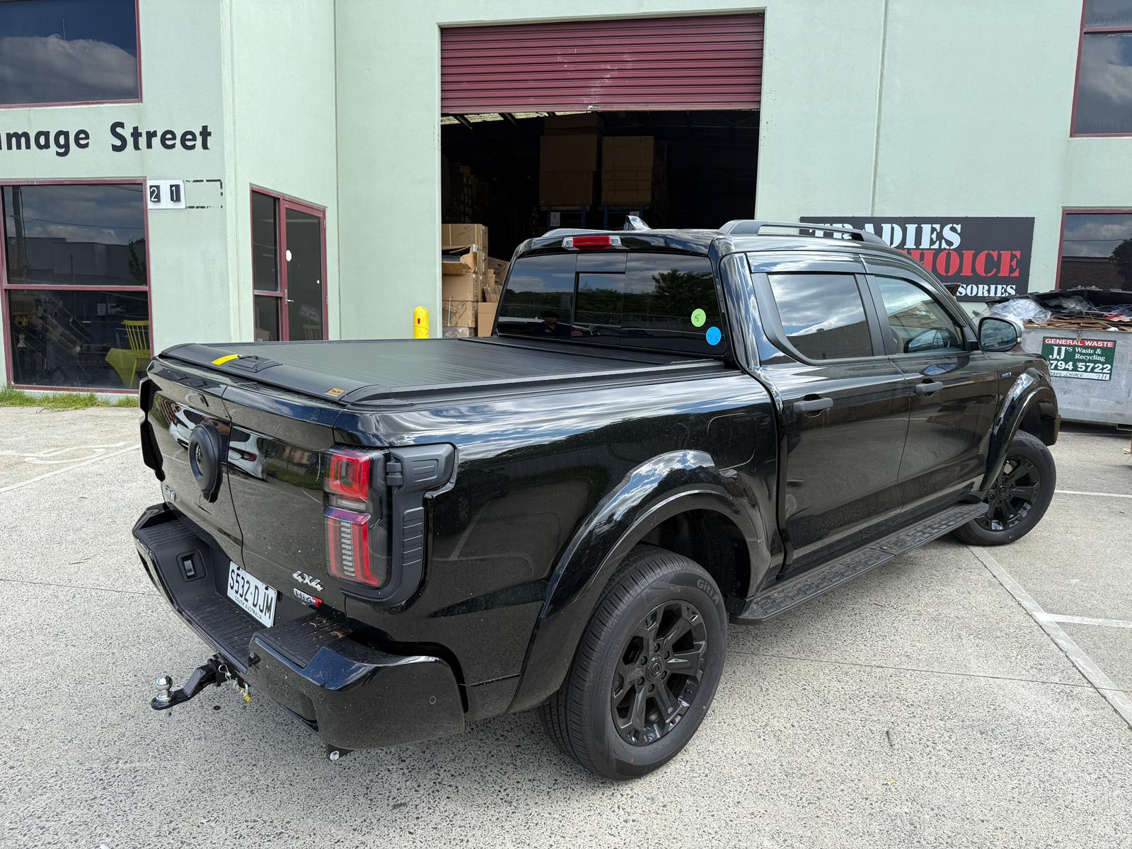 Retractable Tonneau Roll Cover for GWM Cannon Alpha Hybrid| Heavy-Duty Aluminium Roller Shutter