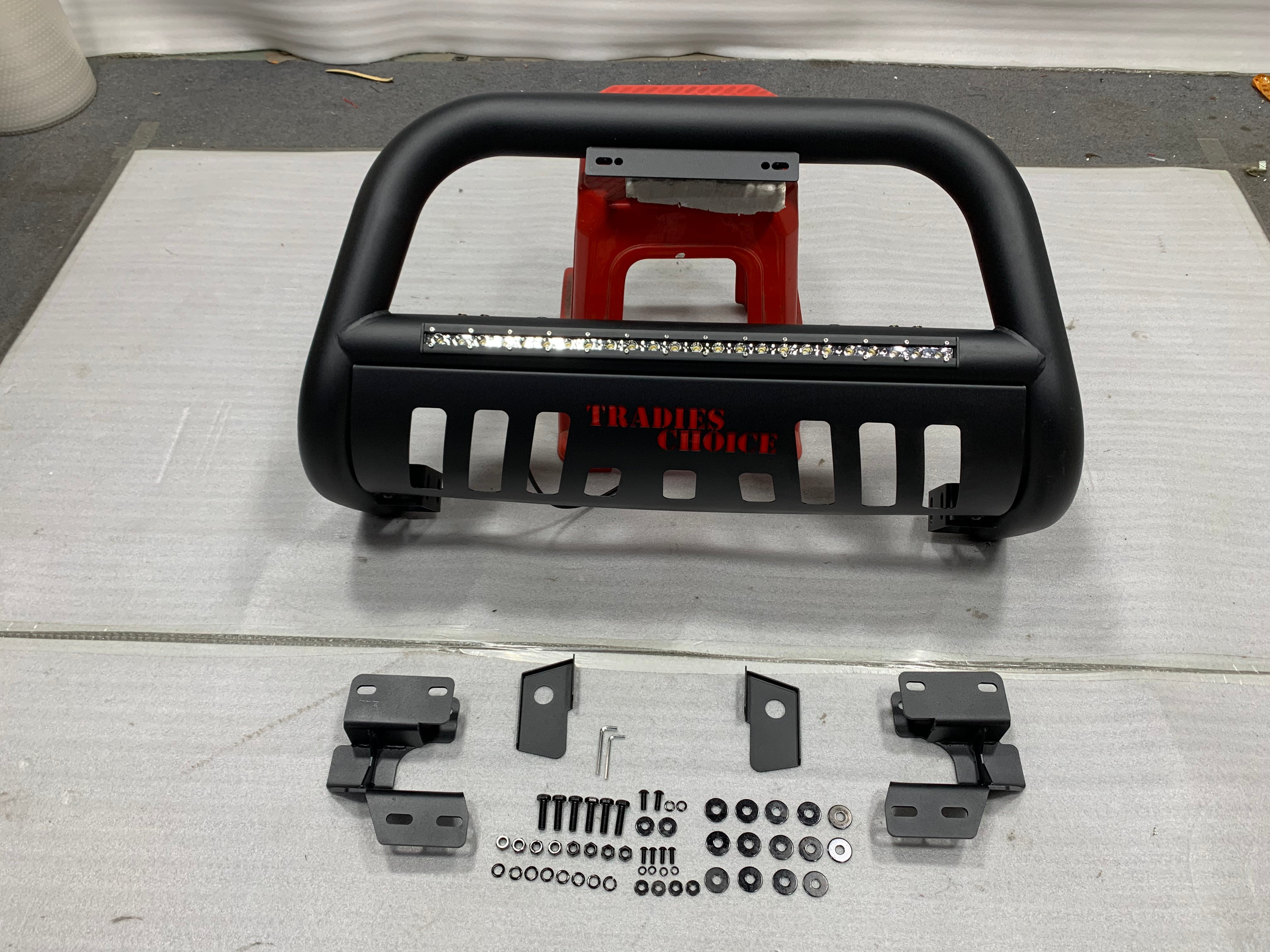 LUMABar Nudge Bar to Suit Toyota Hilux 2015+ | Matte Finish | Steel Construction