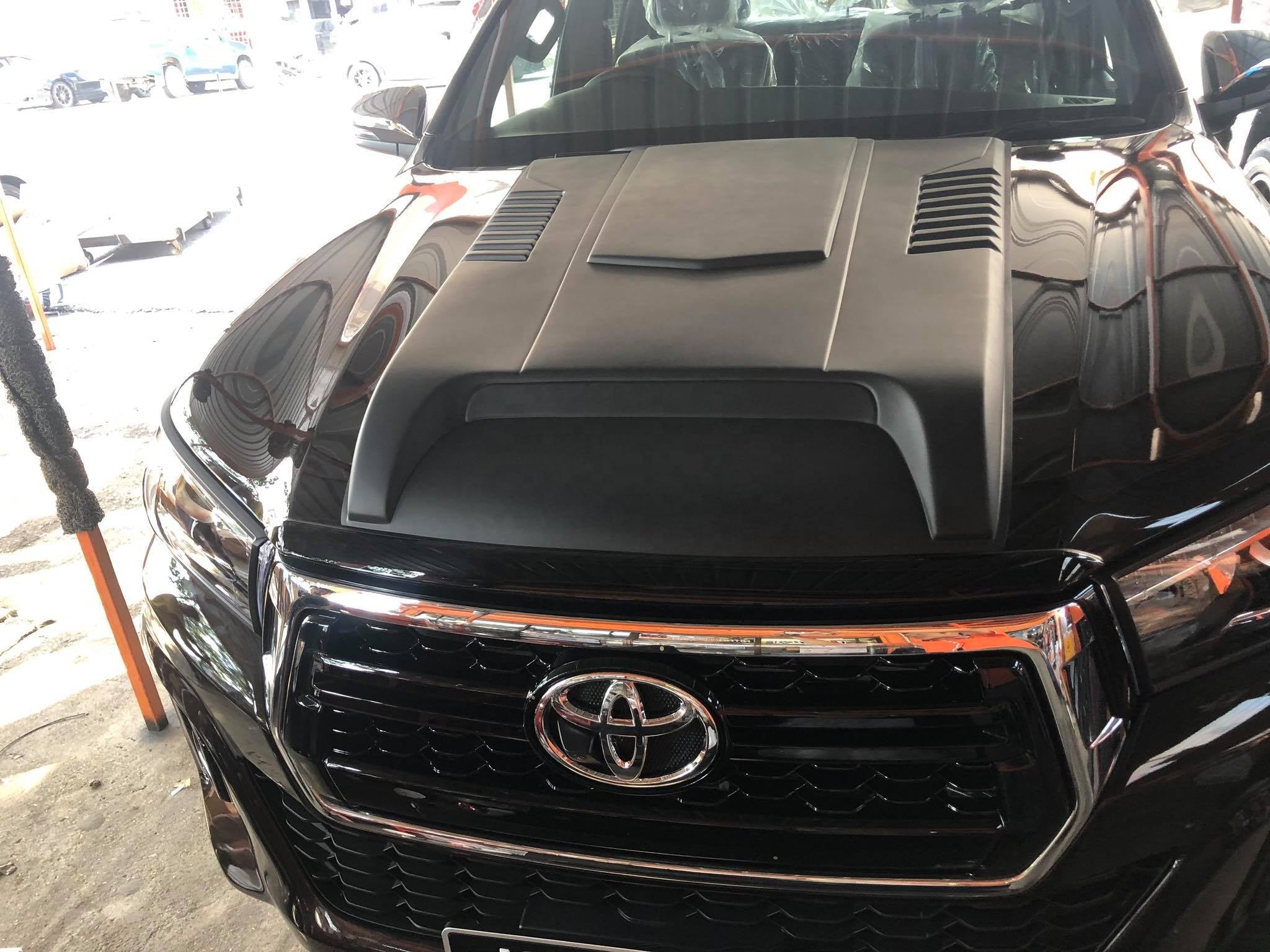 Bonnet Scoop Hood to suit Toyota Hilux 2015-2019 NEW Matt Black