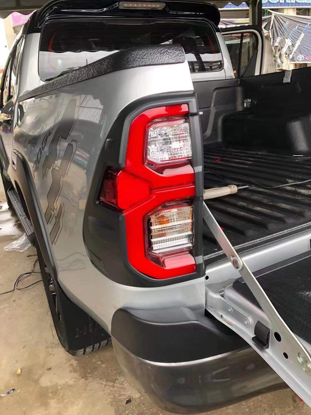 Black Rear Tail Light Lamp Cover For Toyota Hilux Rogue 2020 2021 2022 SR5