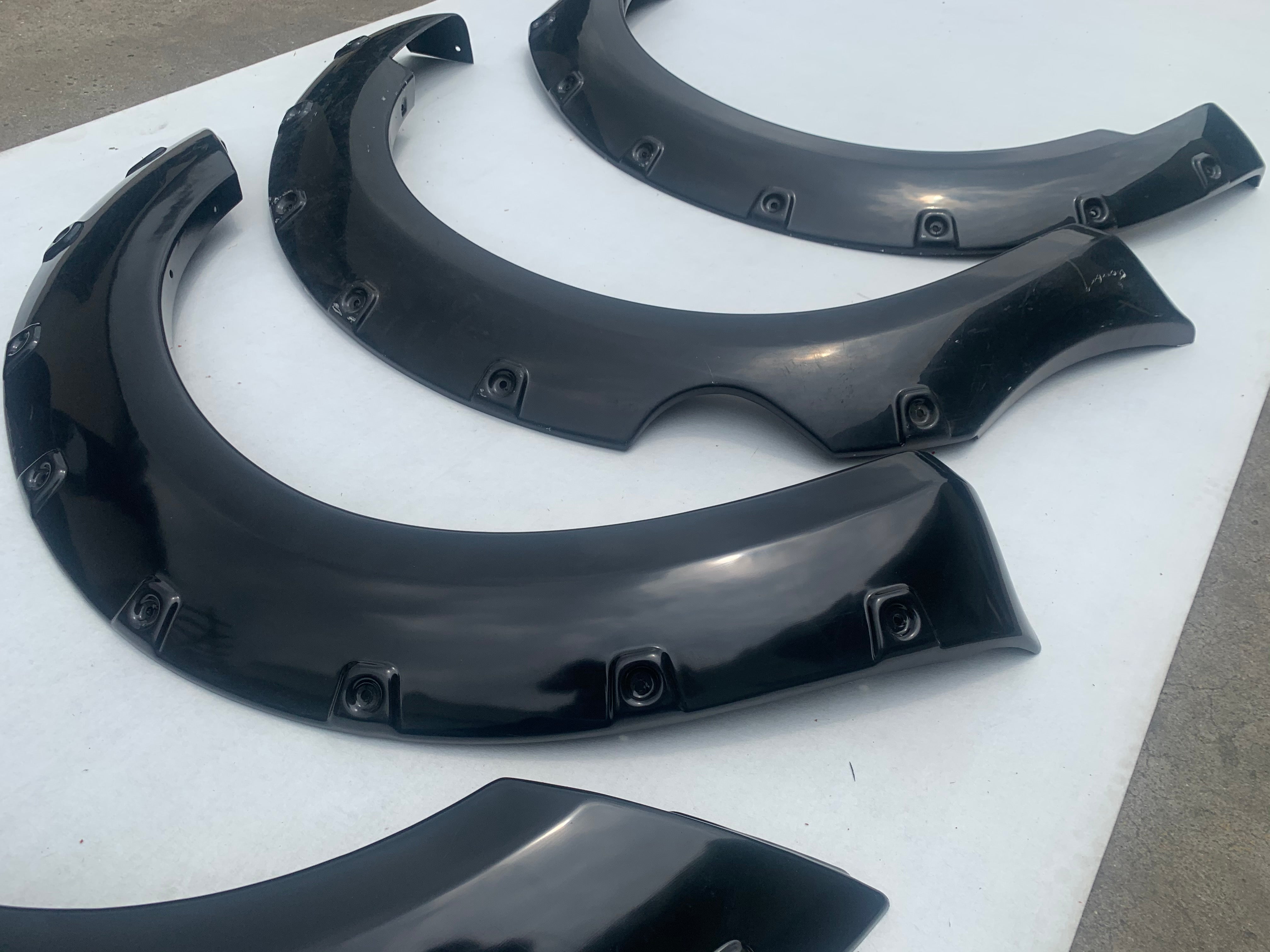 POCKET FENDER FLARES WITH SUITABLE FOR NISSAN NAVARA D40 08-14 WHEEL BLACK ST ST-X